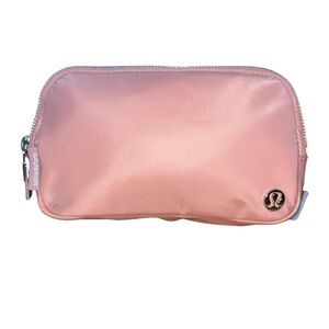 NWT Lululemon Everywhere Belt Bag Mini 0.7L Flush Pink